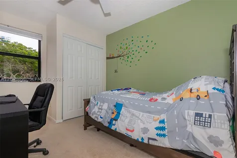 11733 NW 11th Street Pembroke Pines FL 33026