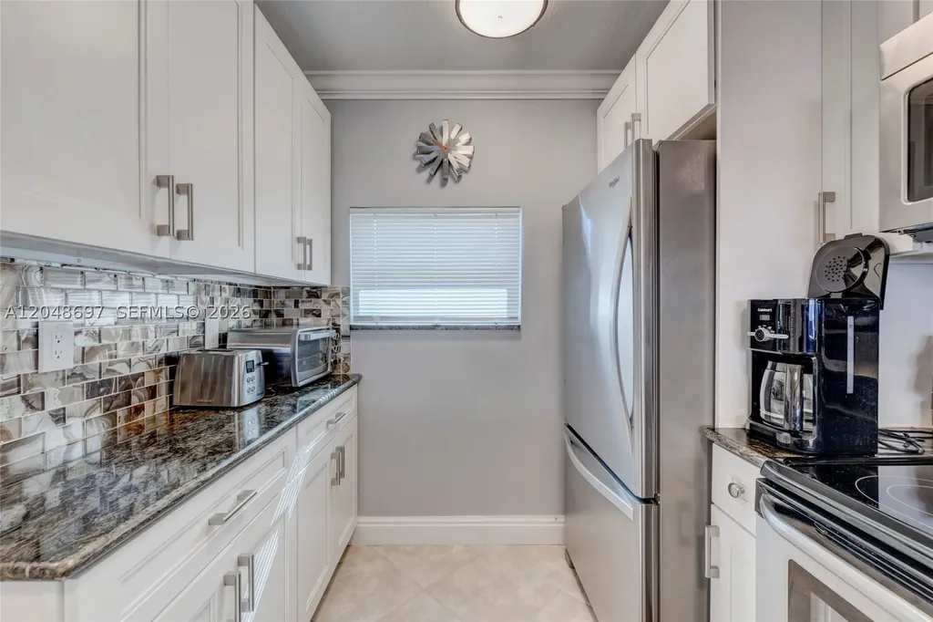 2201 SE 9th Street Pompano Beach FL 33062