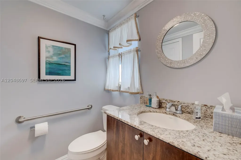 2201 SE 9th Street Pompano Beach FL 33062