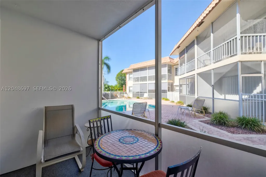 2201 SE 9th Street Pompano Beach FL 33062