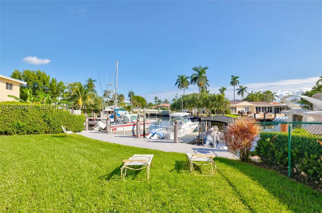2201 SE 9th Street Pompano Beach FL 33062