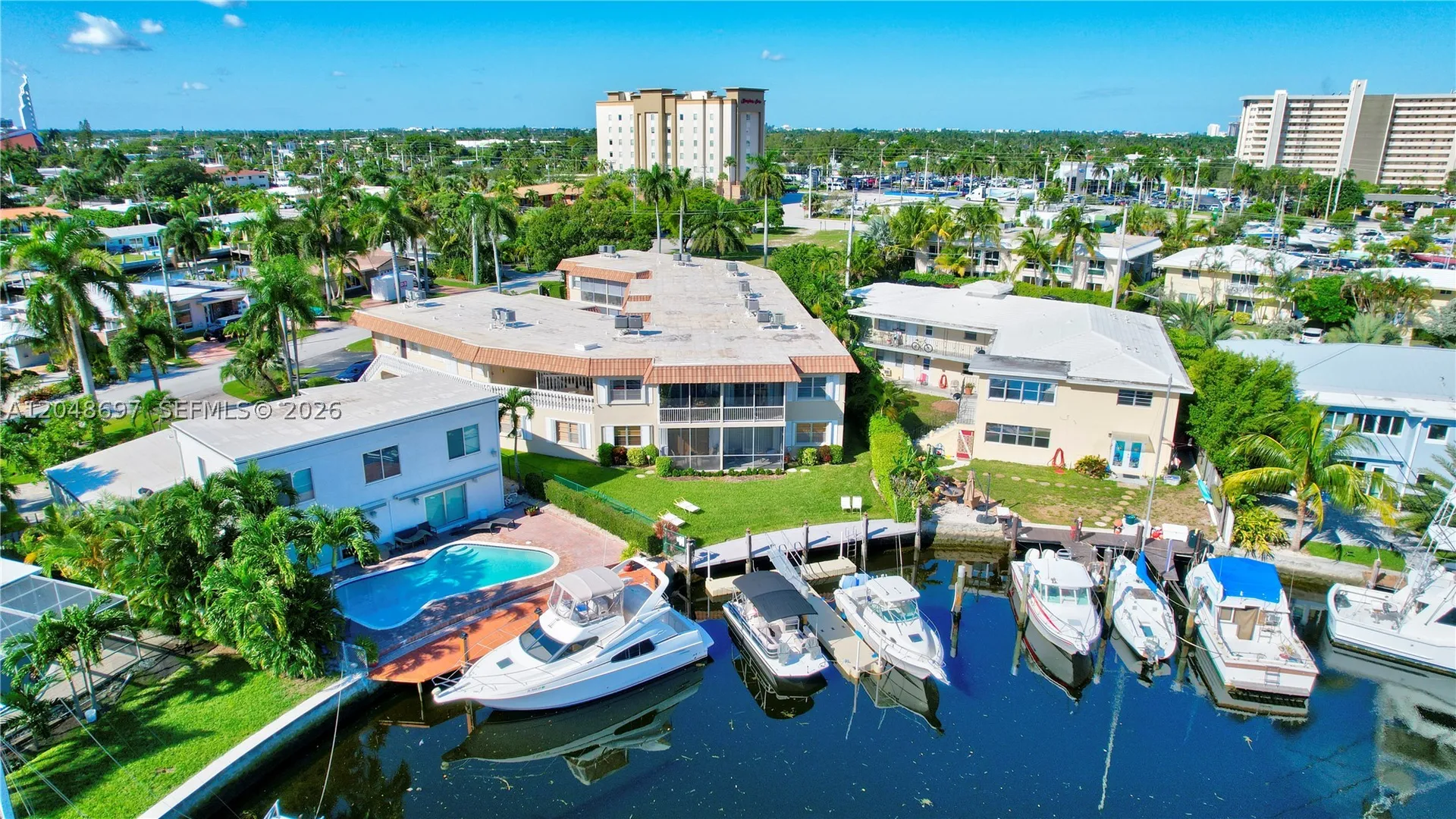 2201 SE 9th Street Pompano Beach FL 33062