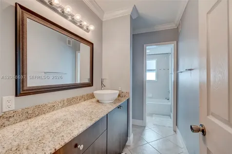 2201 SE 9th Street Pompano Beach FL 33062