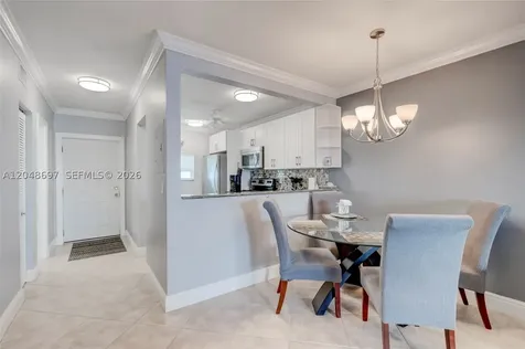 2201 SE 9th Street Pompano Beach FL 33062