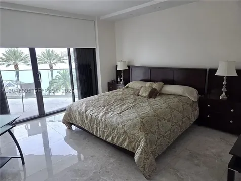 2800 Island Boulevard Aventura FL 33160