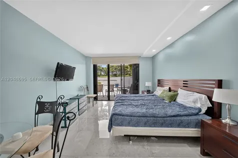 2800 Island Boulevard Aventura FL 33160