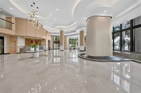2800 Island Boulevard Aventura FL 33160