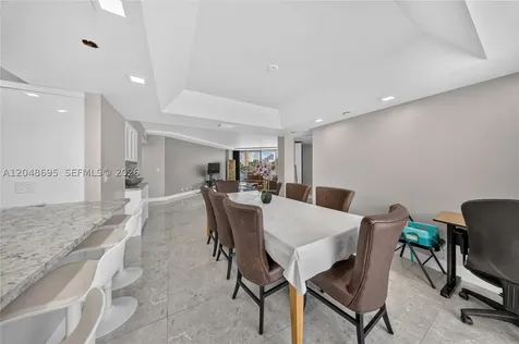 2800 Island Boulevard Aventura FL 33160