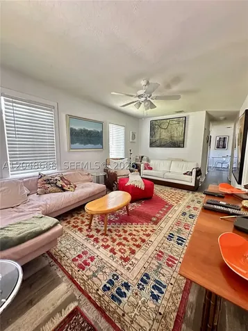 3611 Oak Avenue Miami FL 33133