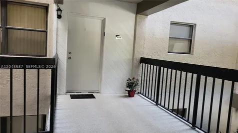 461 Ives Dairy Road Miami FL 33179
