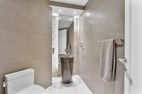 16051 Collins Avenue Sunny Isles Beach FL 33160