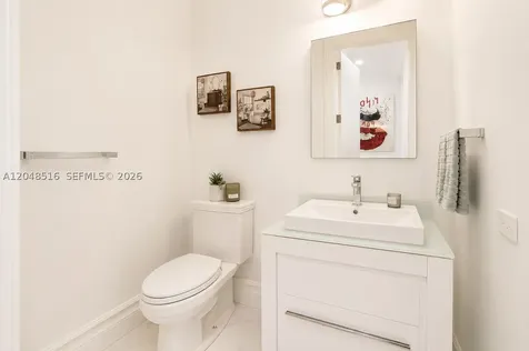 4724 SW 72nd Avenue Miami FL 33155