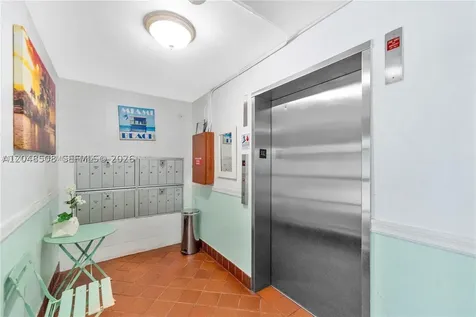 1418 Collins Avenue Miami Beach FL 33139
