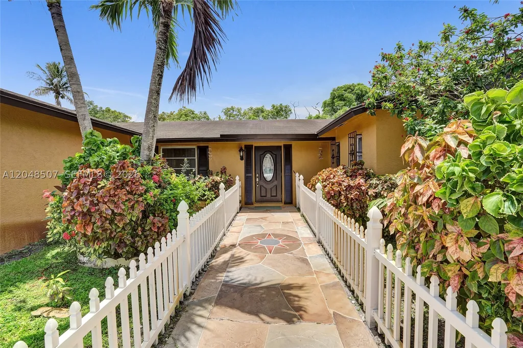 10688 Sleepy Brook Way Boca Raton FL 33428