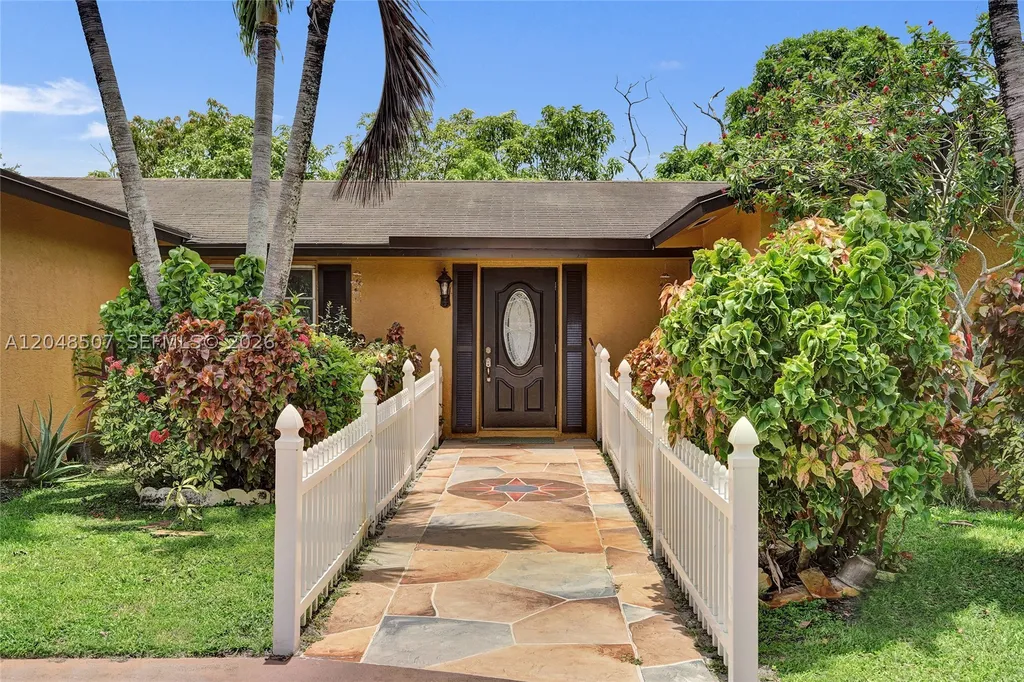 10688 Sleepy Brook Way Boca Raton FL 33428