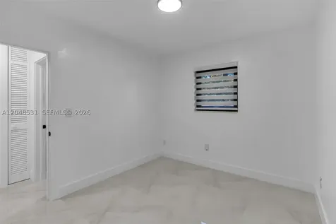 Miami FL 33157