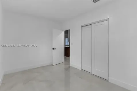 Miami FL 33157