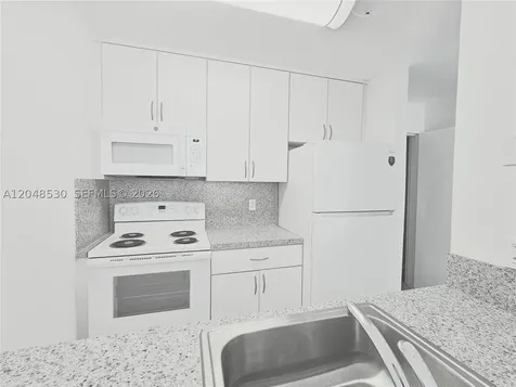 1225 NE 124th Street North Miami FL 33161