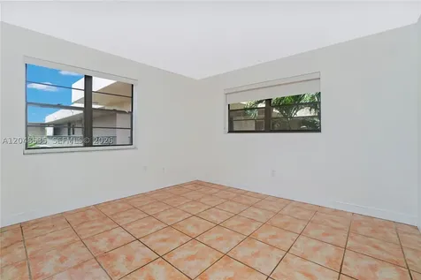 10525 SW 112th Avenue Miami FL 33176