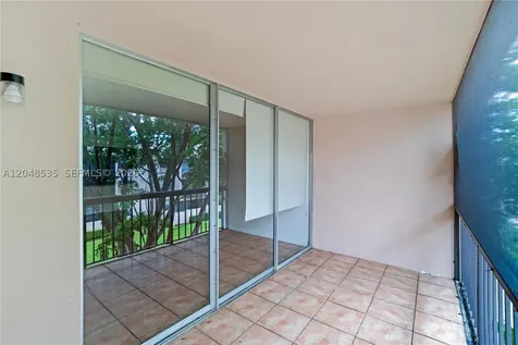 10525 SW 112th Avenue Miami FL 33176