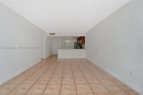 10525 SW 112th Avenue Miami FL 33176