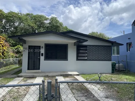1019 NW 52nd Street Miami FL 33127