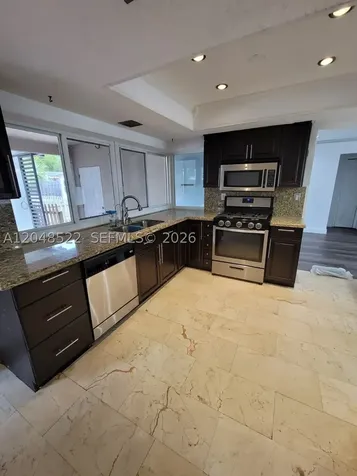 8461 NW 27th Place Sunrise FL 33322