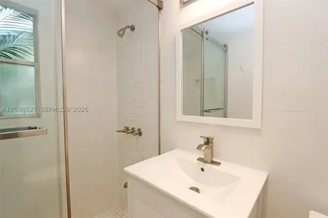 3395 Franklin Avenue Miami FL 33133
