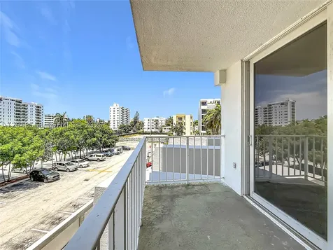 1228 West Avenue Miami Beach FL 33139