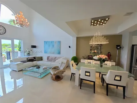 783 NE 195th Street Miami FL 33179