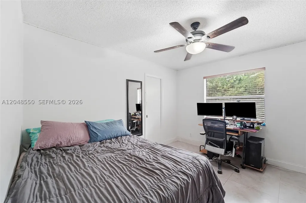 10623 NW 7th Place Coral Springs FL 33071
