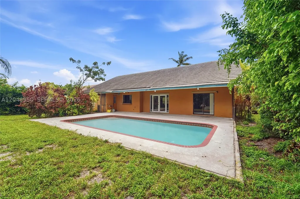 10623 NW 7th Place Coral Springs FL 33071