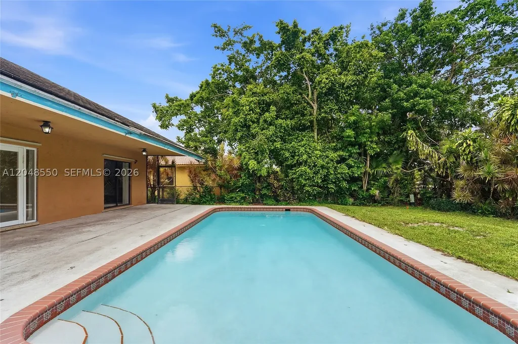 10623 NW 7th Place Coral Springs FL 33071