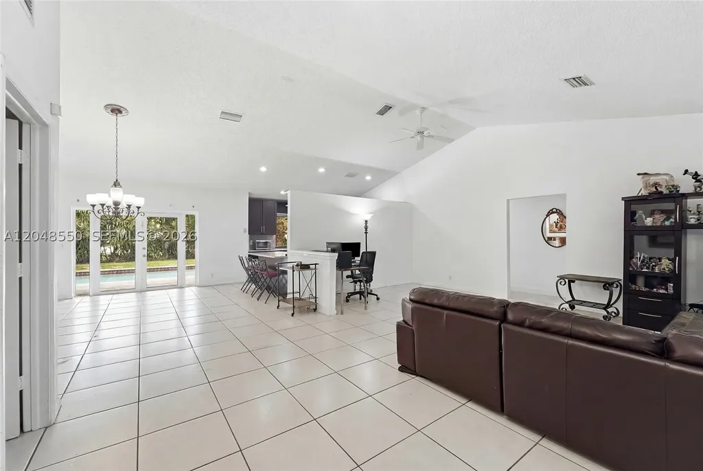 10623 NW 7th Place Coral Springs FL 33071