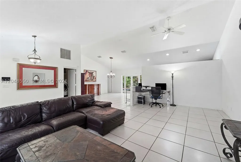 10623 NW 7th Place Coral Springs FL 33071