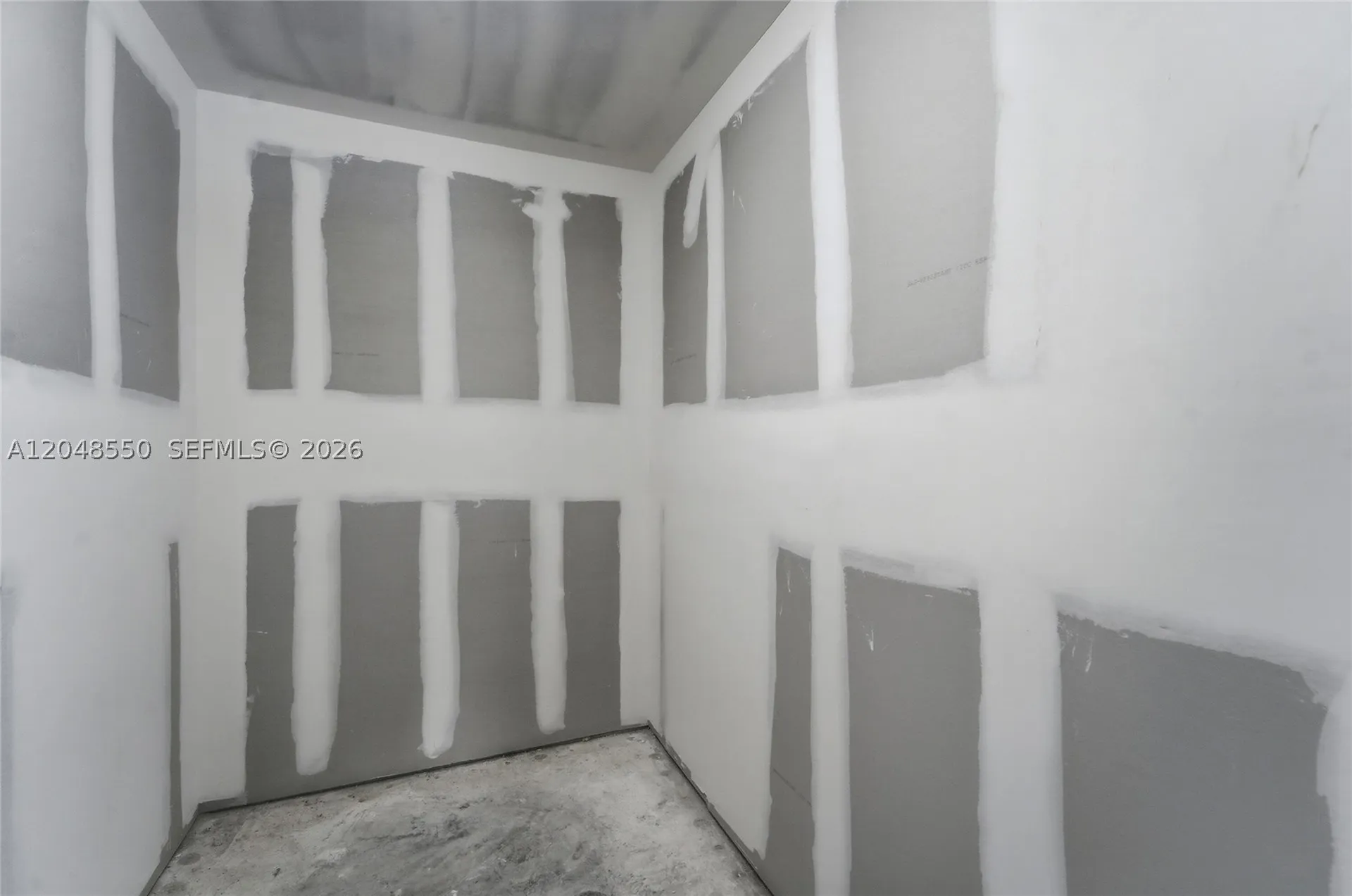 10623 NW 7th Place Coral Springs FL 33071