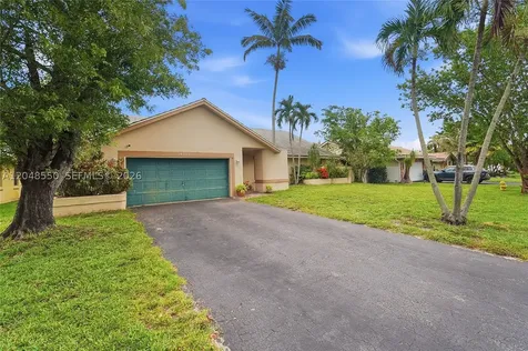 10623 NW 7th Place Coral Springs FL 33071
