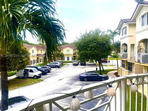 8814 W Flagler Street Miami FL 33174