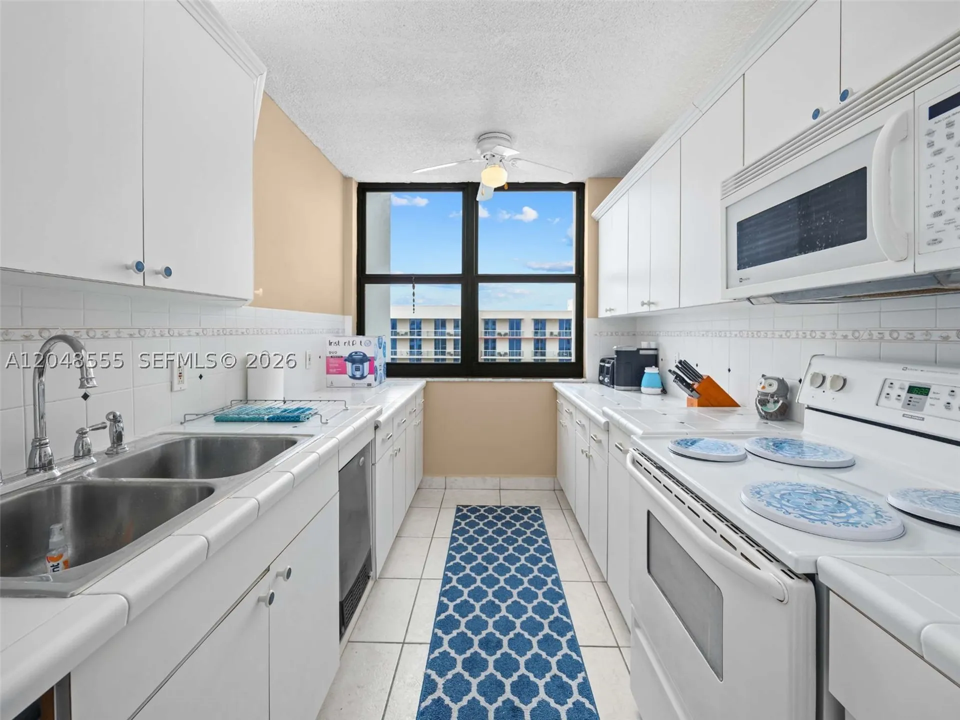322 SE Buchanan Street Hollywood FL 33019