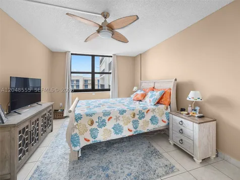 322 SE Buchanan Street Hollywood FL 33019