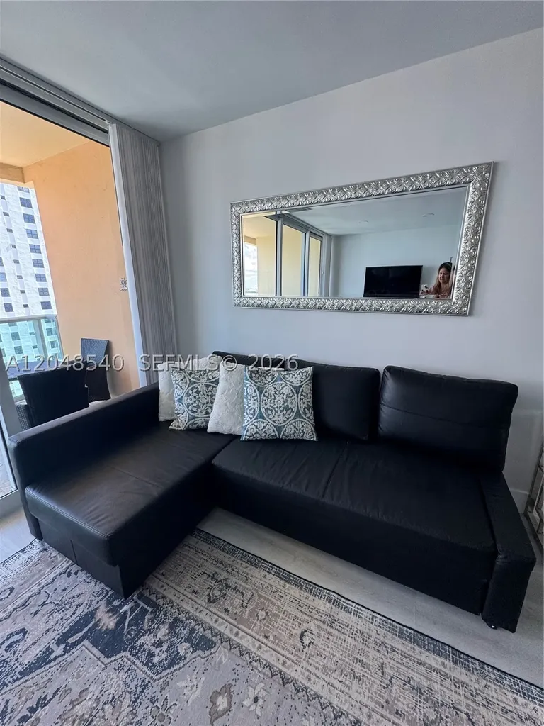 2501 S Ocean Drive Hollywood FL 33019