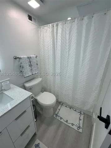 2501 S Ocean Drive Hollywood FL 33019