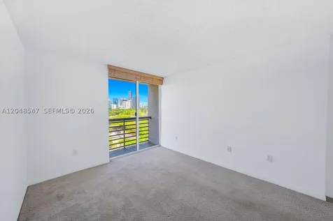 2400 SW 3rd Avenue Miami FL 33129