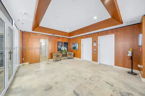 2400 SW 3rd Avenue Miami FL 33129