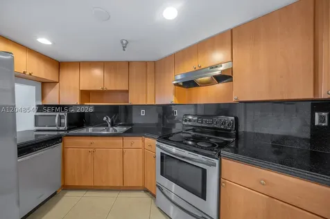 2400 SW 3rd Avenue Miami FL 33129