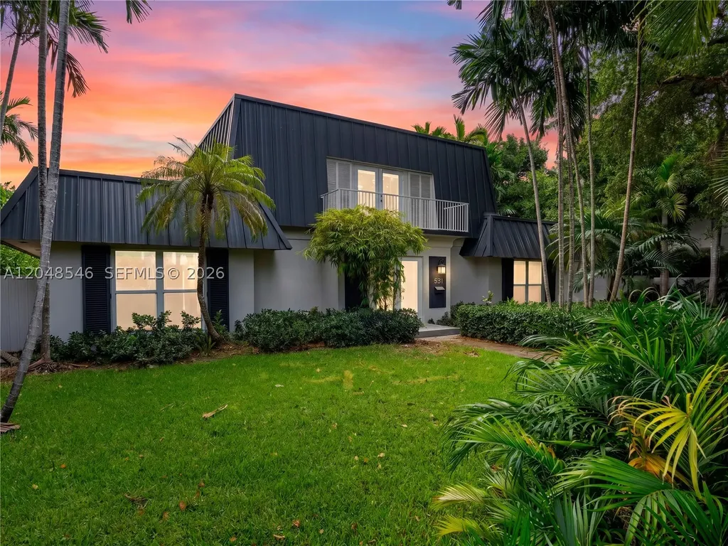 651 S Mashta Drive Key Biscayne FL 33149