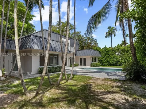 651 S Mashta Drive Key Biscayne FL 33149