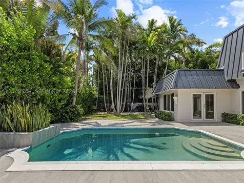 651 S Mashta Drive Key Biscayne FL 33149