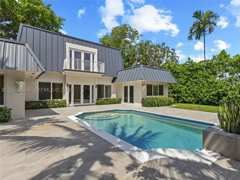 651 S Mashta Drive Key Biscayne FL 33149