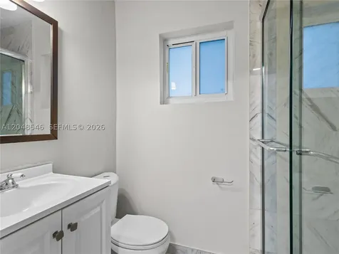651 S Mashta Drive Key Biscayne FL 33149